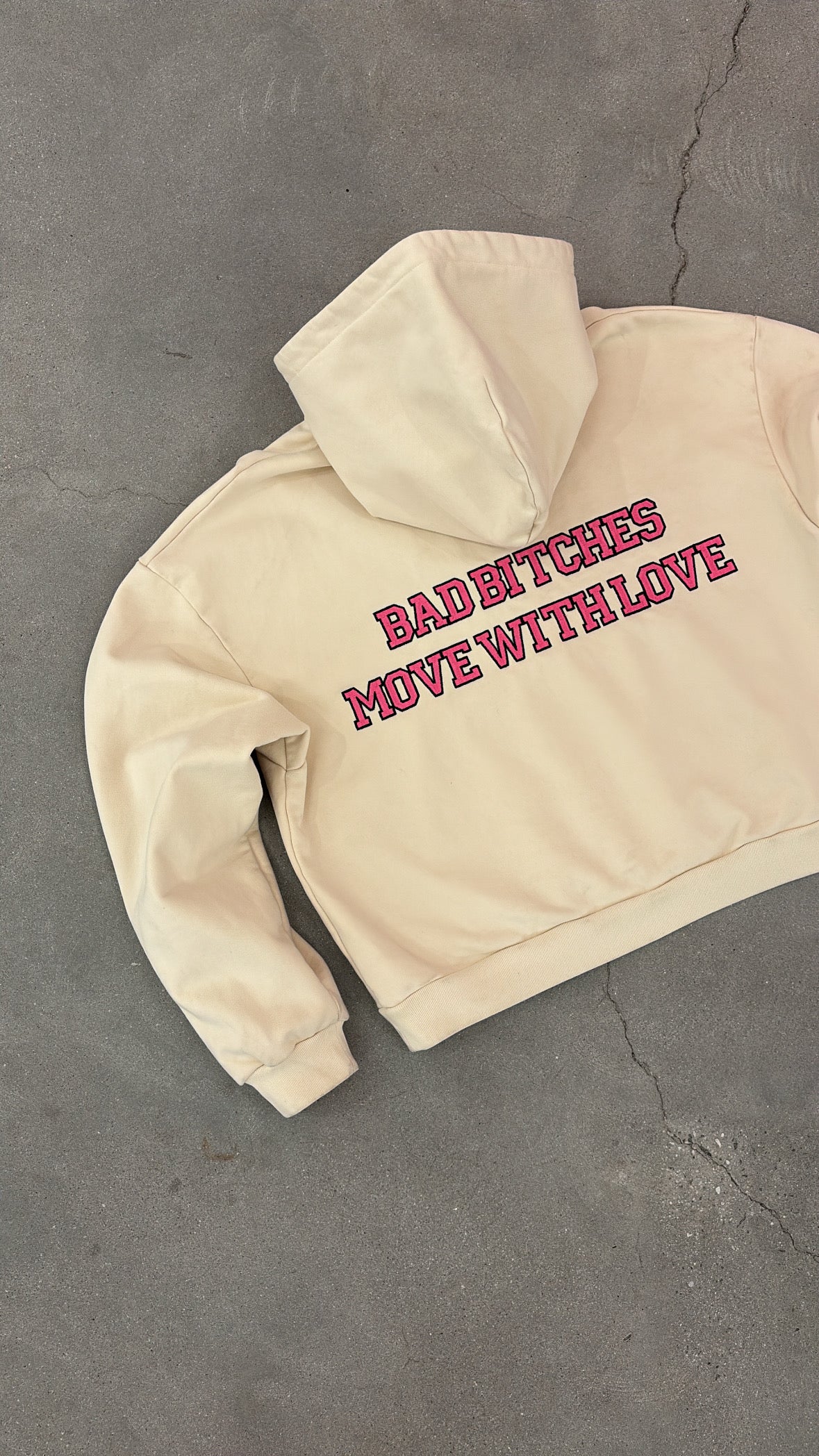 BONE PULLOVER HOODIE DISCOUNTED PREORDER