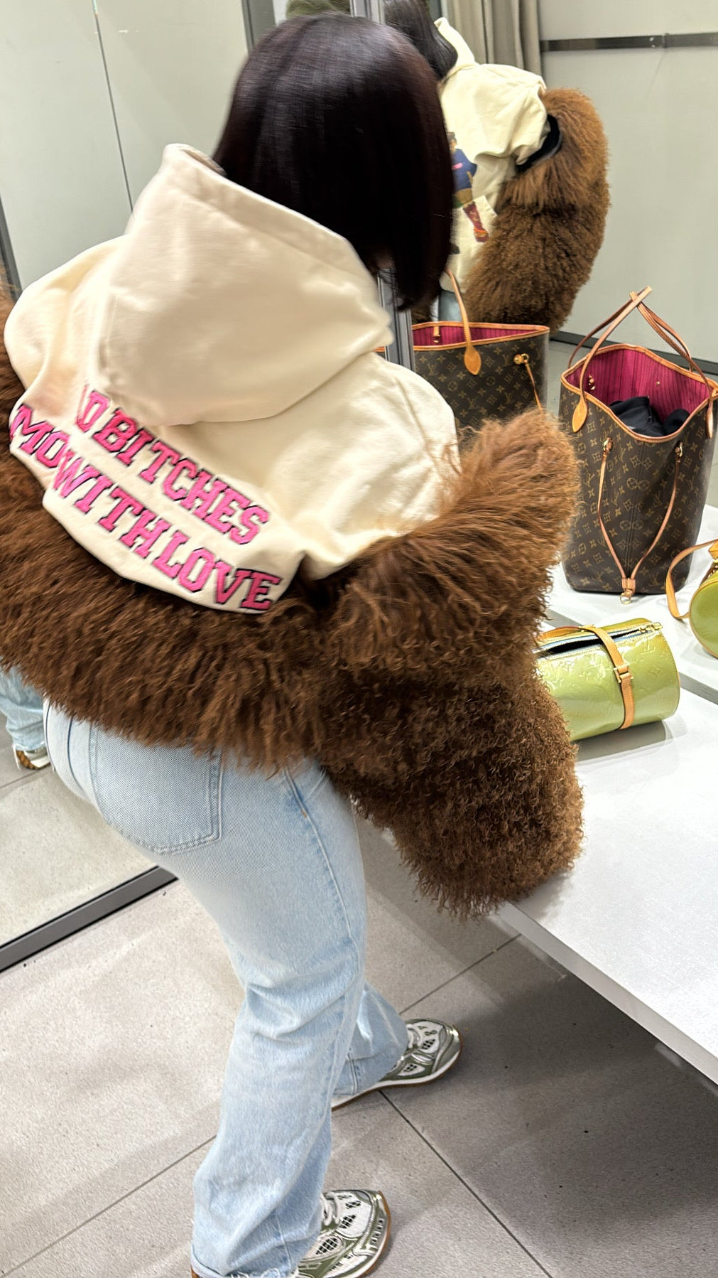 BONE PULLOVER HOODIE