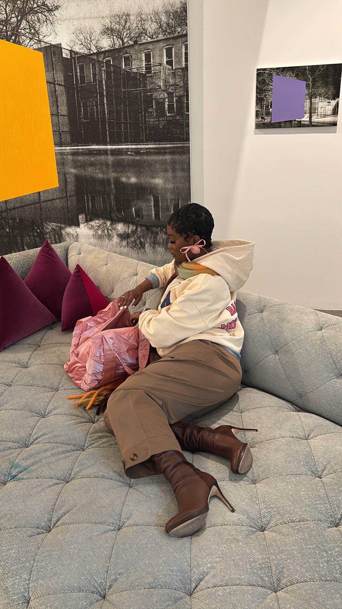 BONE PULLOVER HOODIE