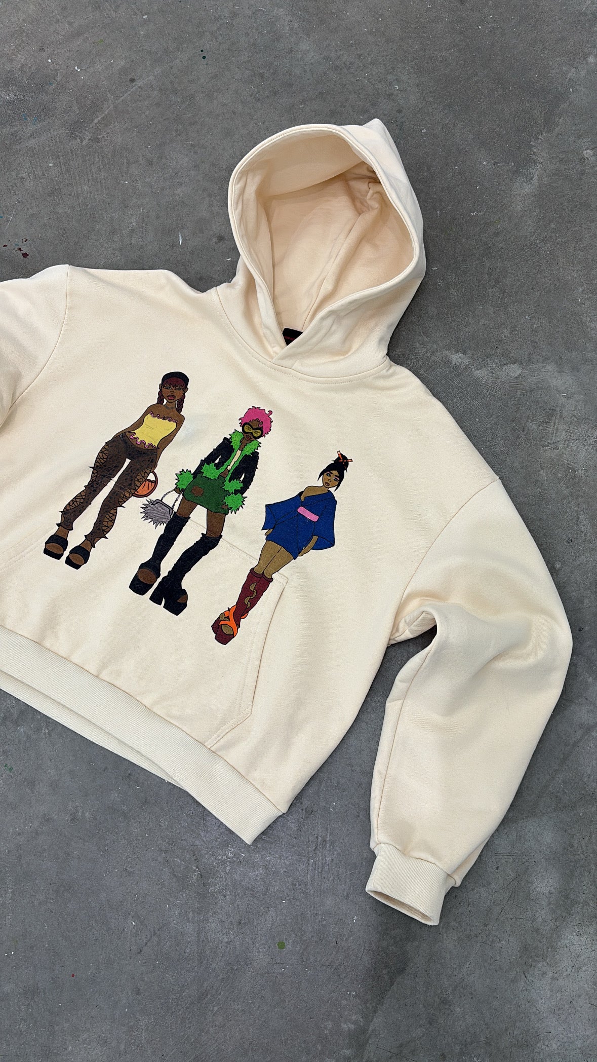 BONE PULLOVER HOODIE